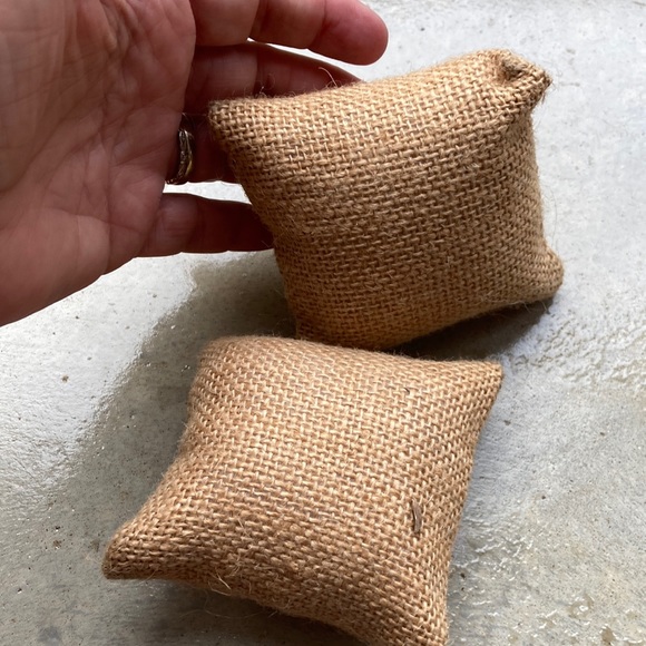 Two natural burlap miniature pillows. 3 inch square. - Picture 4 of 6